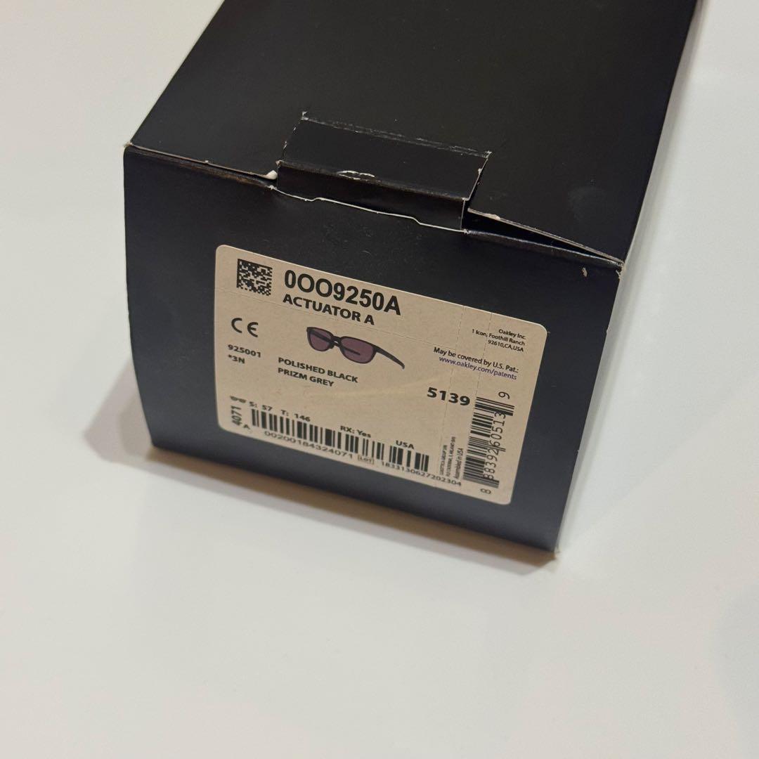 【未使用】Oakley サングラスOO9250A ACTUATOR A