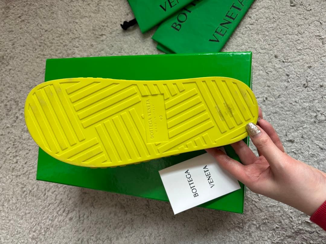 【最終お値下げ】新品未使用　BOTTEGA VENETA ラバー　サンダル