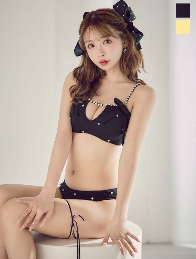 完売品　シュガーナイン　水着　サイドリボンビジュースタッズビキニ