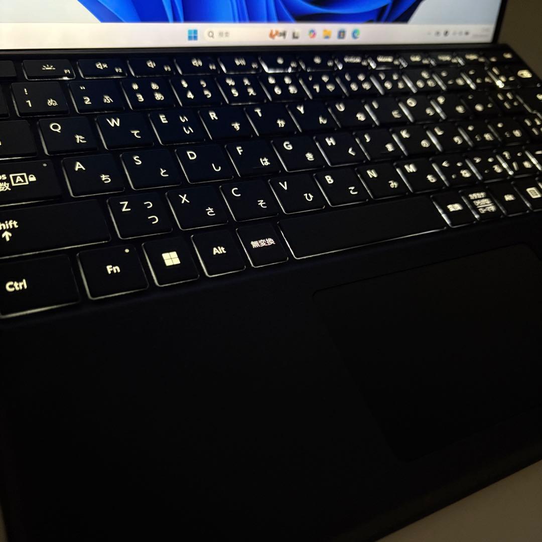 バッテリー新品同様の極上品！Surface Pro8 プラチナ キーボード付