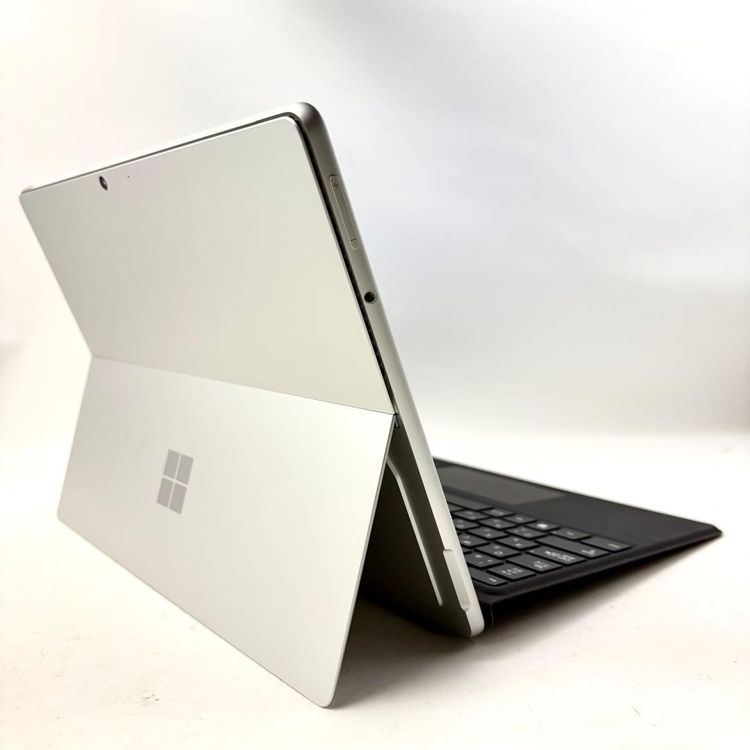 バッテリー新品同様の極上品！Surface Pro8 プラチナ キーボード付