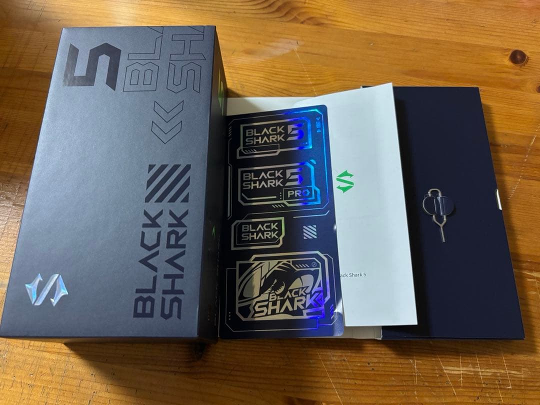 Black Shark 5【日本正規代理店品】8GB/128GB ブラック