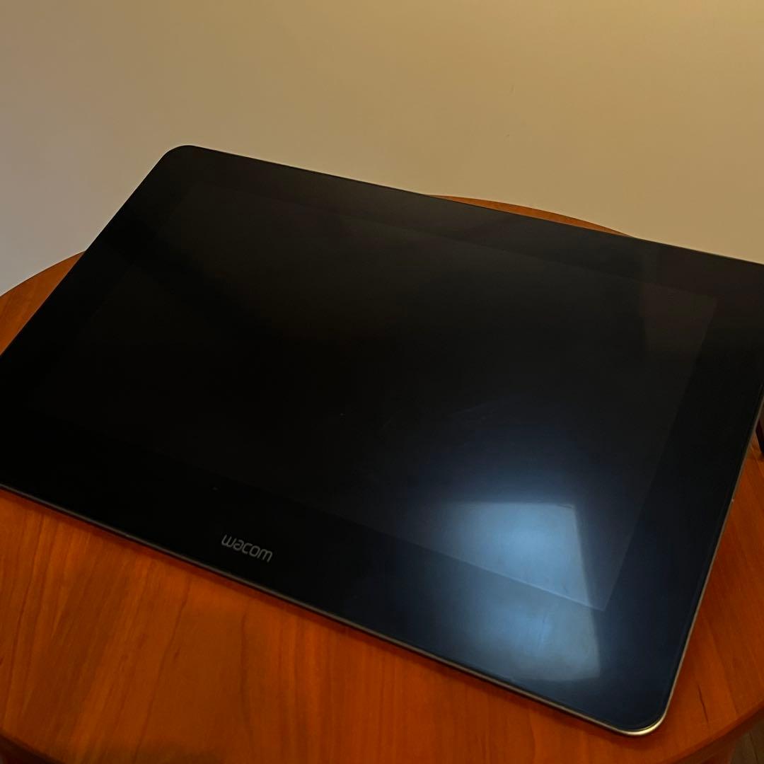 液タブ・ペンタブ Wacom Cintiq Pro 13 DTH-1320/AK0