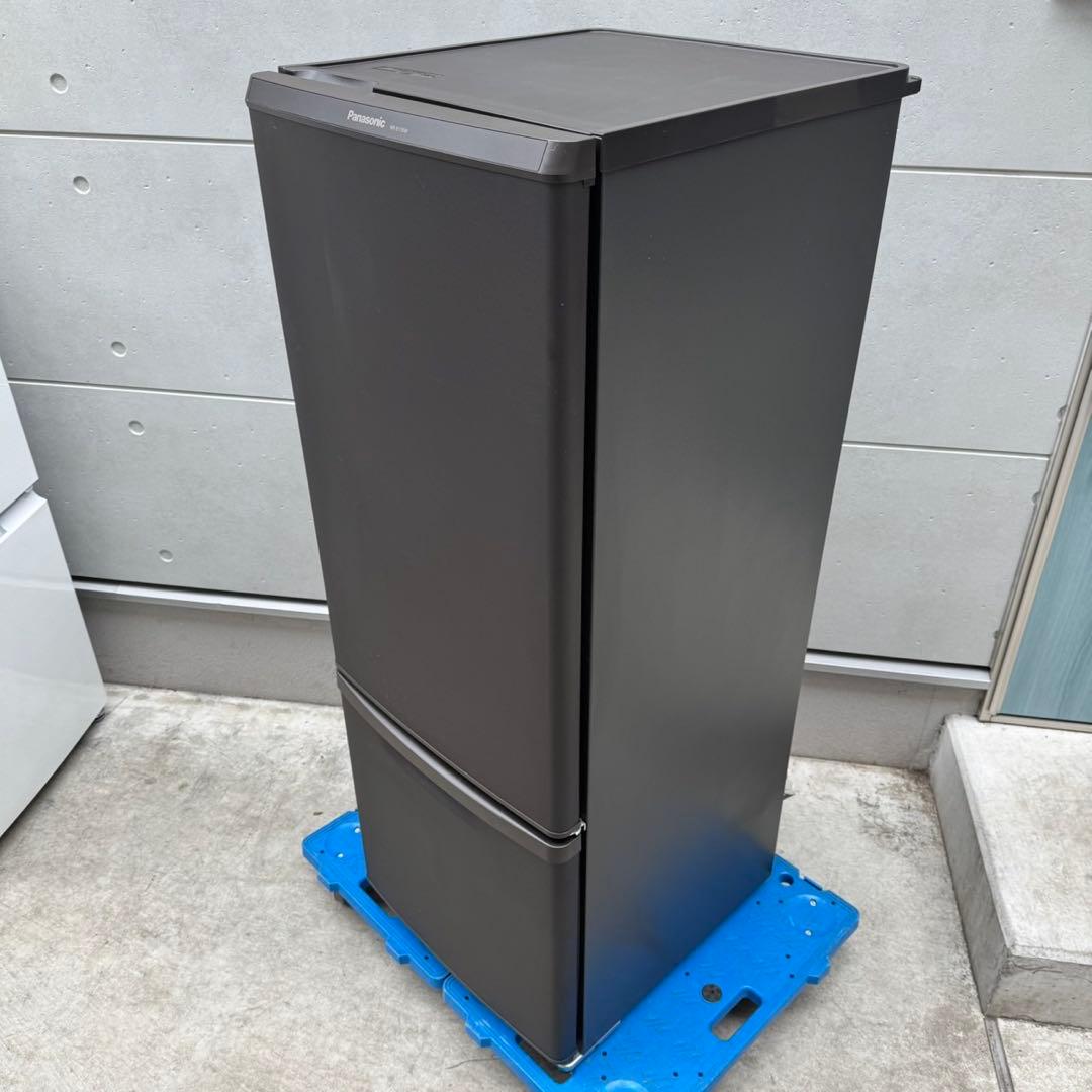 160⭐️2019年製美品★パナソニック　冷蔵庫　大型　マットブラウン　一人暮らし