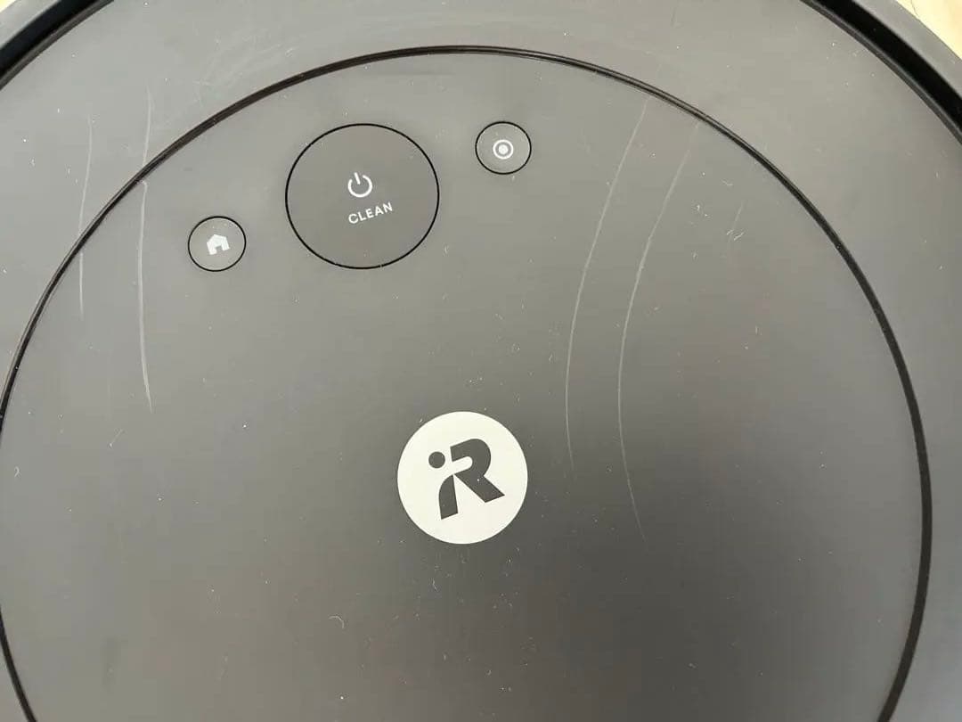 【USED】iRobot ロボット掃除機 本体 充電ドック付き　保証期間内！