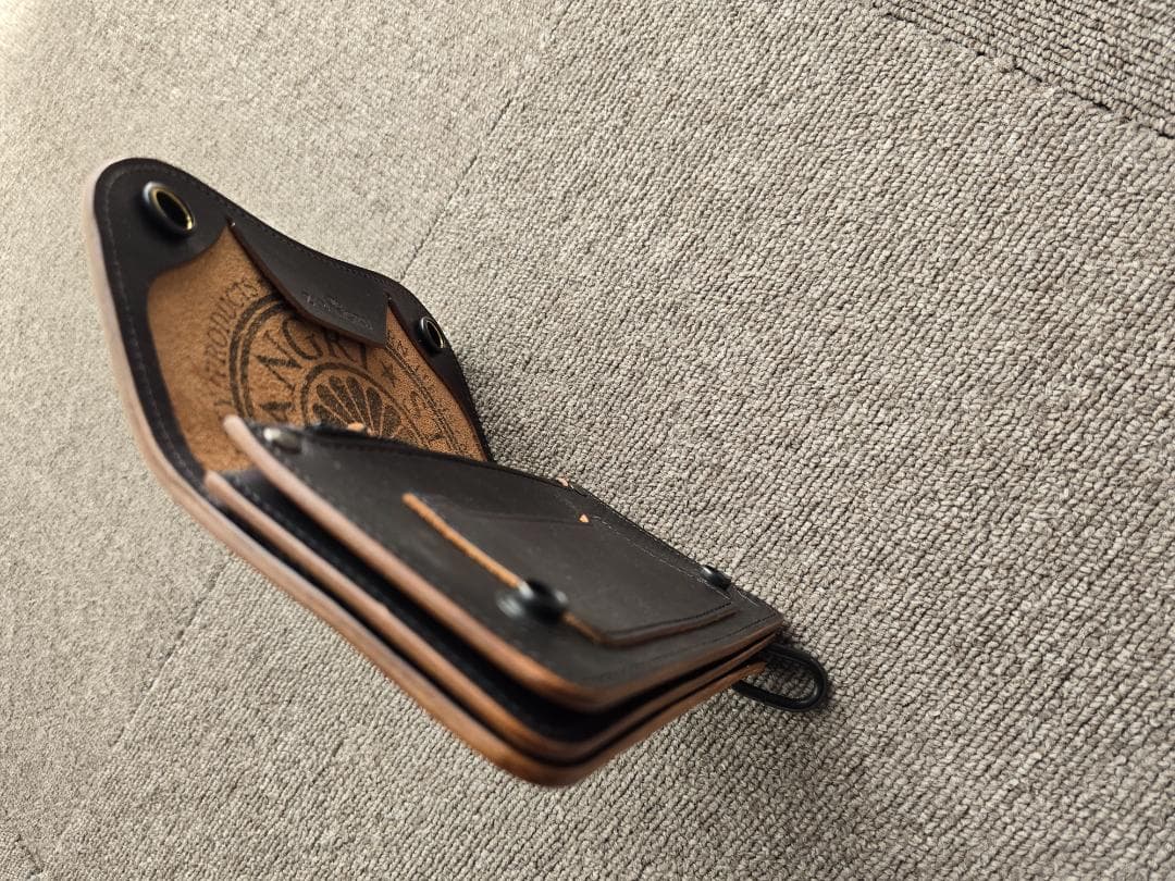 【茶芯革の傑作】大人のミドルトラッカーウォレット-Ambition-