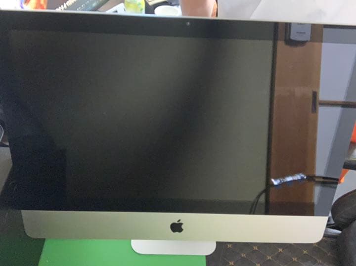 【ジャンク品】iMac 2011 【画面点かない】
