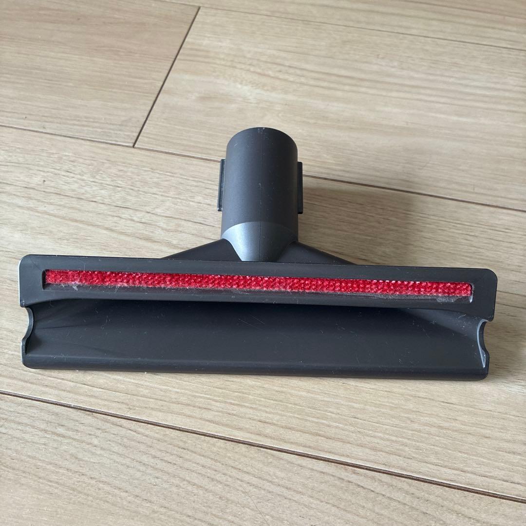 Dyson V8 掃除機 各種アタッチメント付き