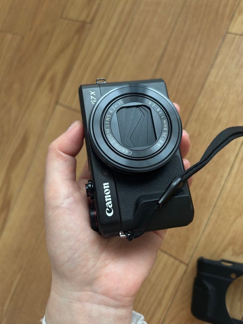 Canon G7 X 2カメラ
