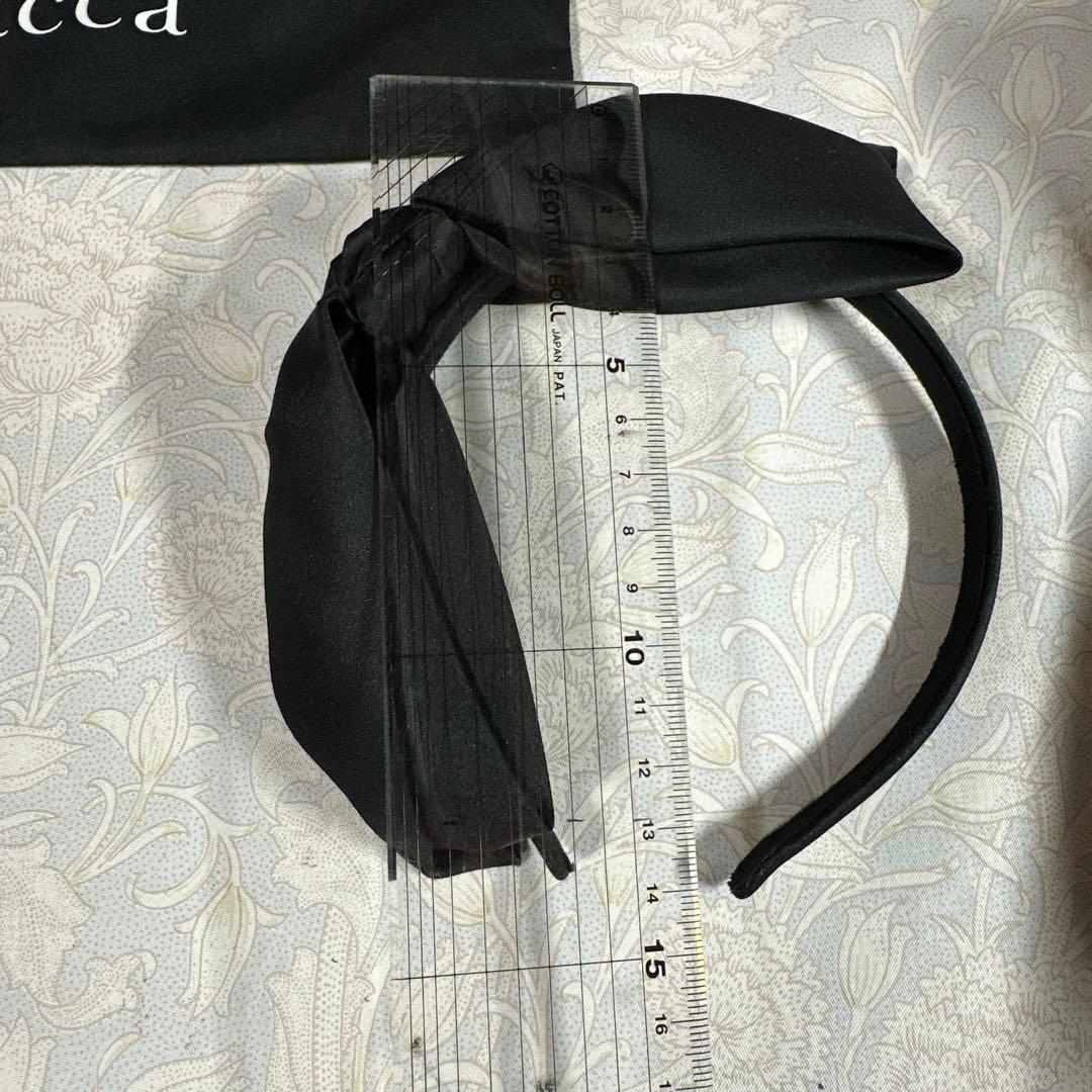 acca ブラックリボンカチューシャ 専用袋付き