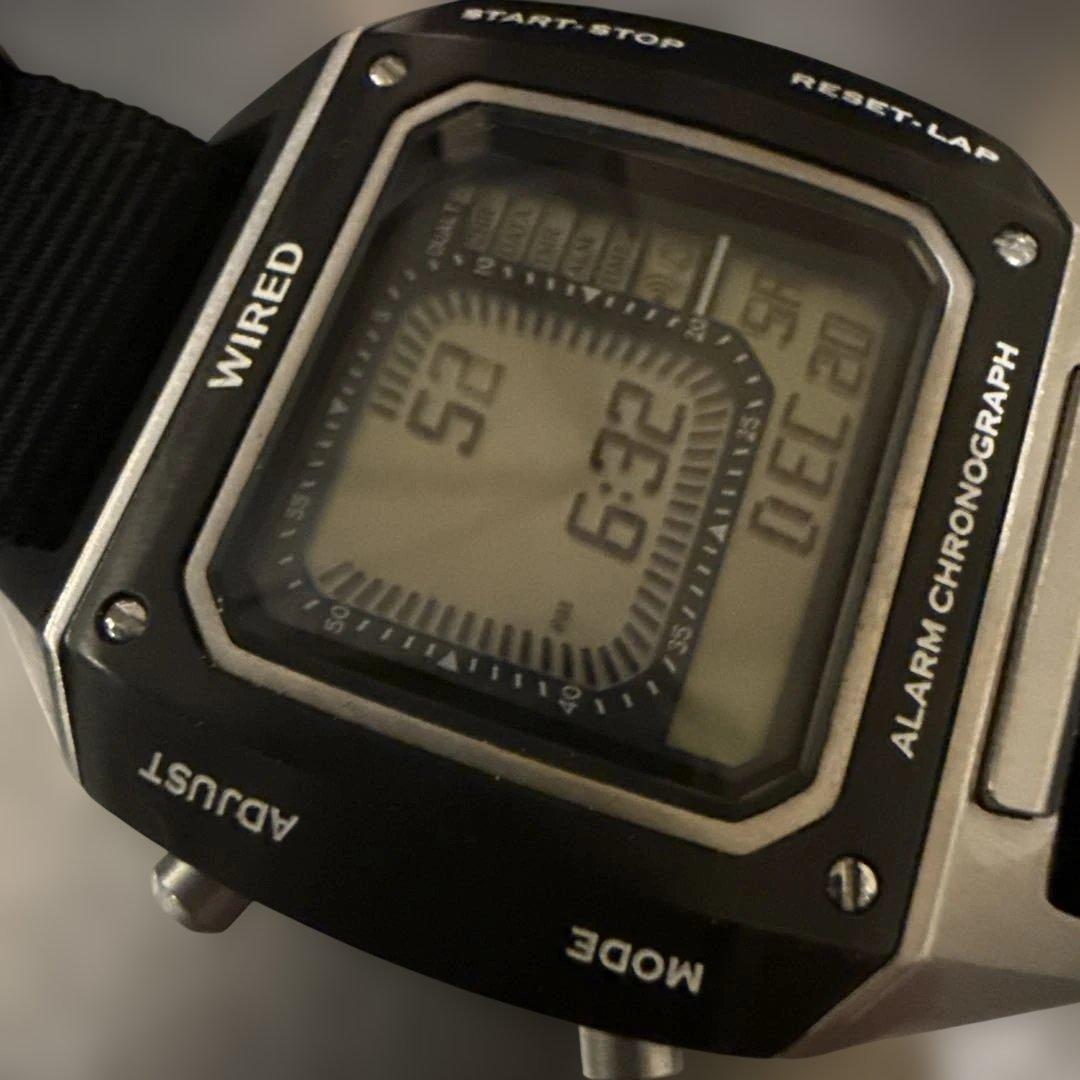 WIRED デジタル腕時計 SEIKO BEAMS W865 デジボーグ
