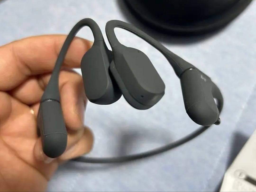 AVIOT WB-P1 骨伝導イヤホン