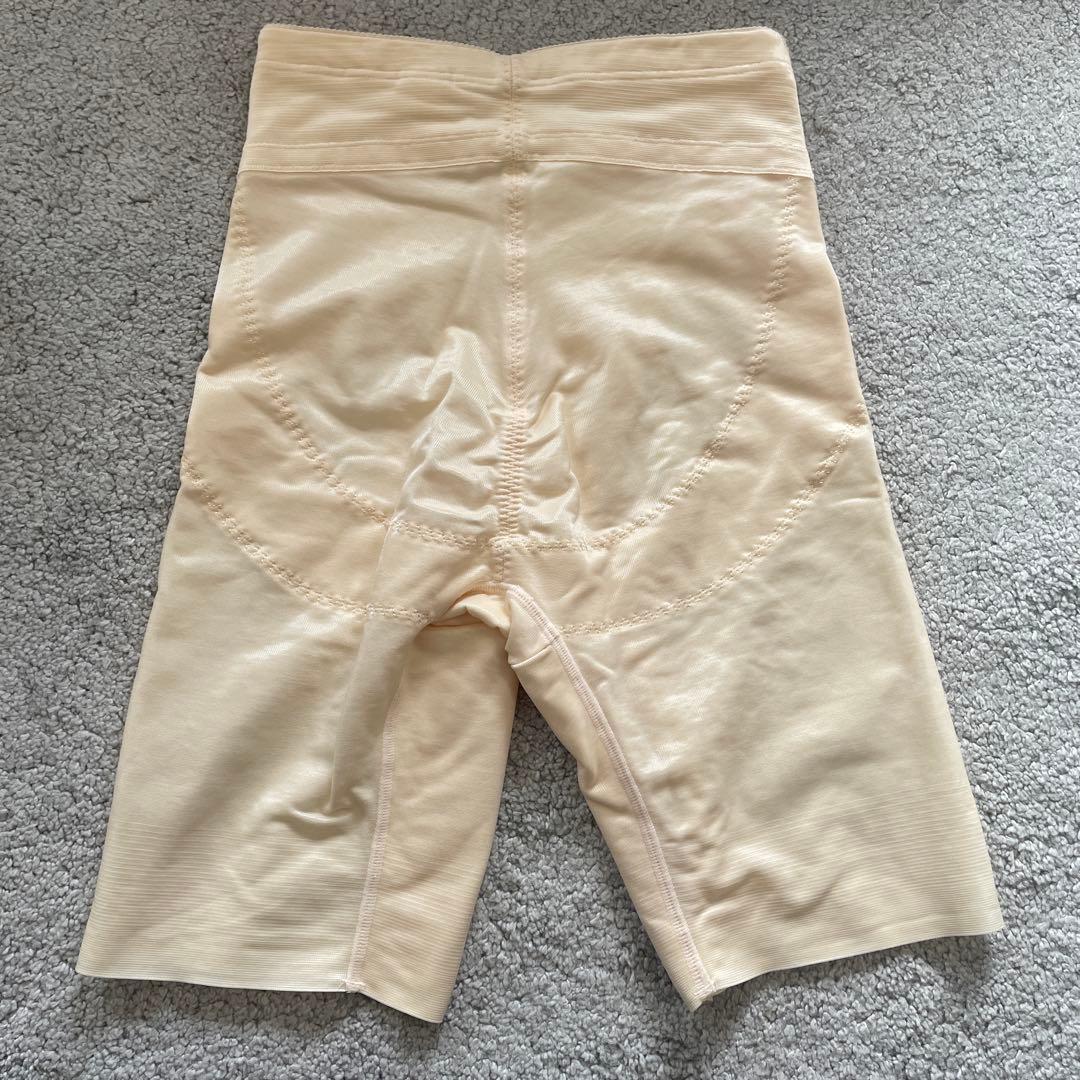 ブライダルインナー、グローブ、ベール一式