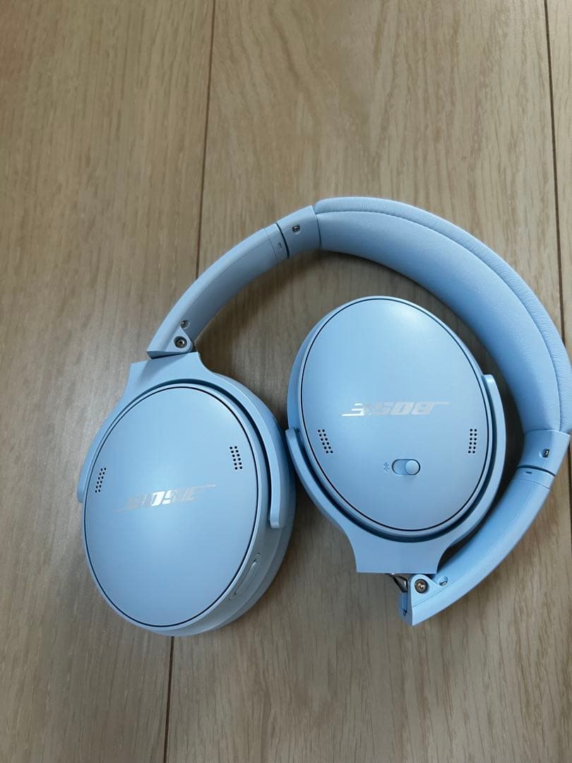 Bose ワイヤレスヘッドホン ライトブルー 収納ケース付き