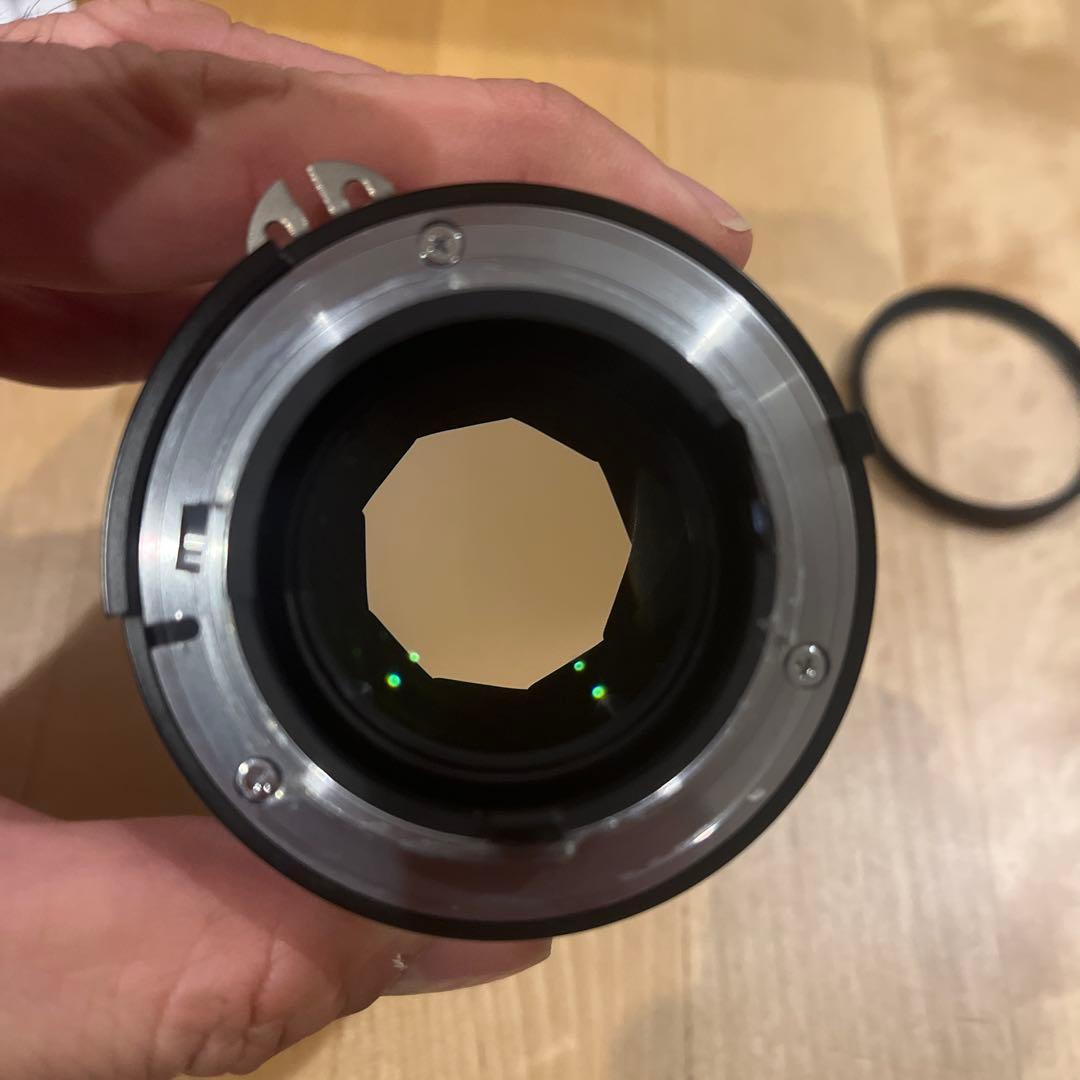 Nikkor 35mm f/1.4 レンズ