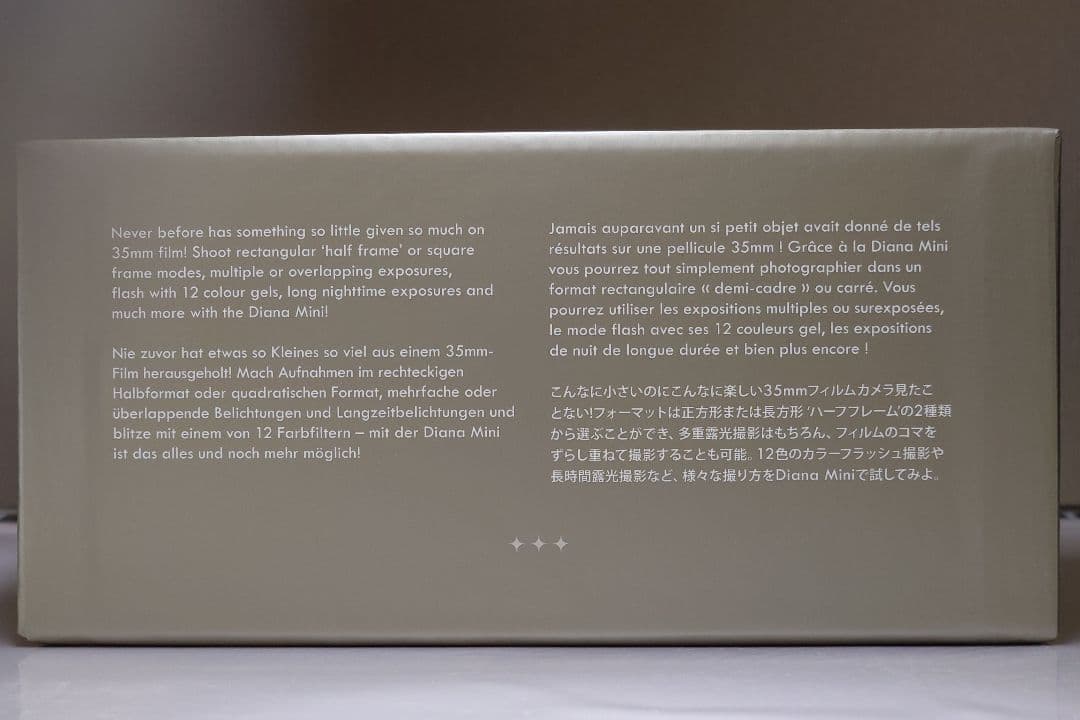 フィルムカメラ Lomography Diana mini and Flash