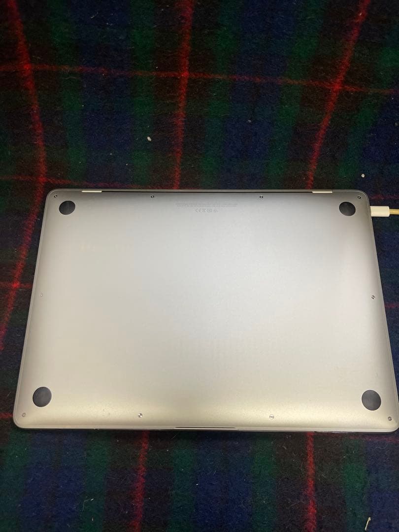 MacBook Air 13インチ 2020年モデルIntel Core i3