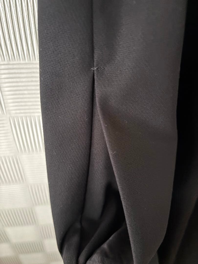 新品タグ付　かぐれ　ストレートワンピース　黒　完売　フォーマル