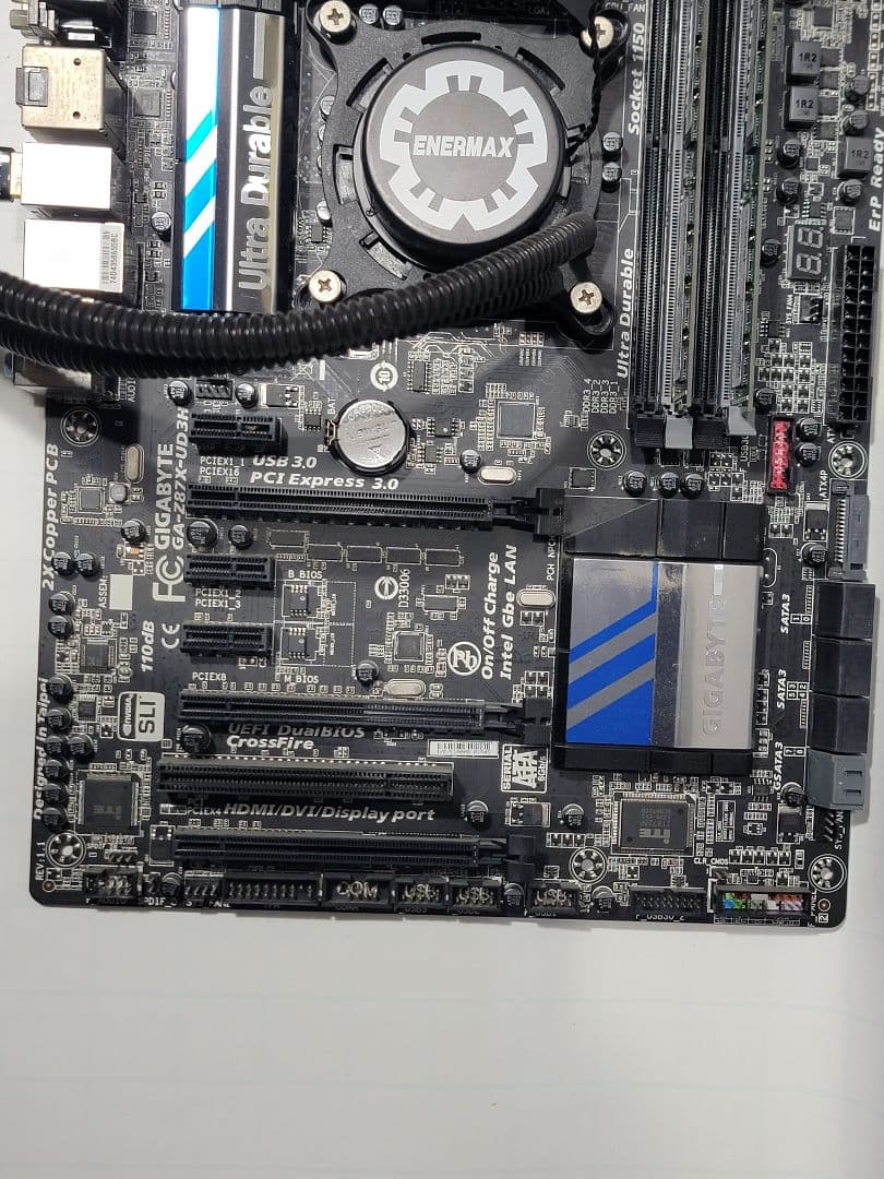 マザーボード　CPU　デスクトップPC　パーツ　CPU水冷クーラー　メモリ