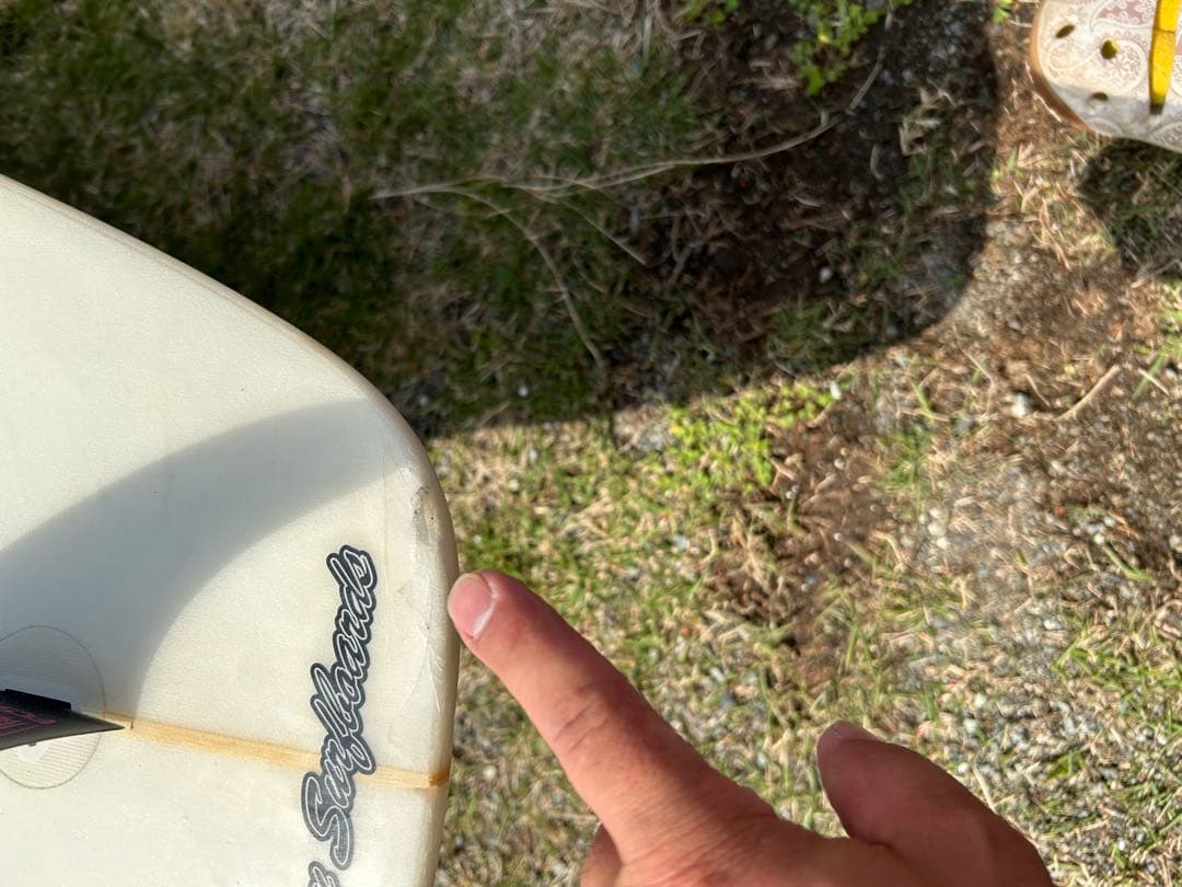 ショートボード　小波