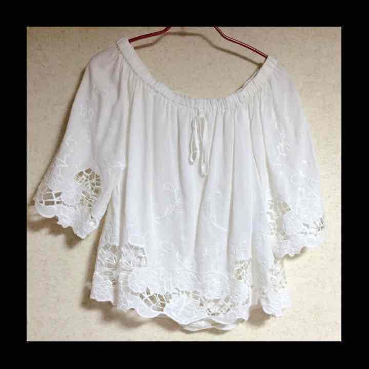 リラ オフショル