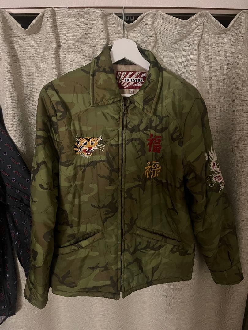 m*0様 HOUSTON 迷彩柄 下り虎 刺繍 ミリタリージャケット ベトジャン