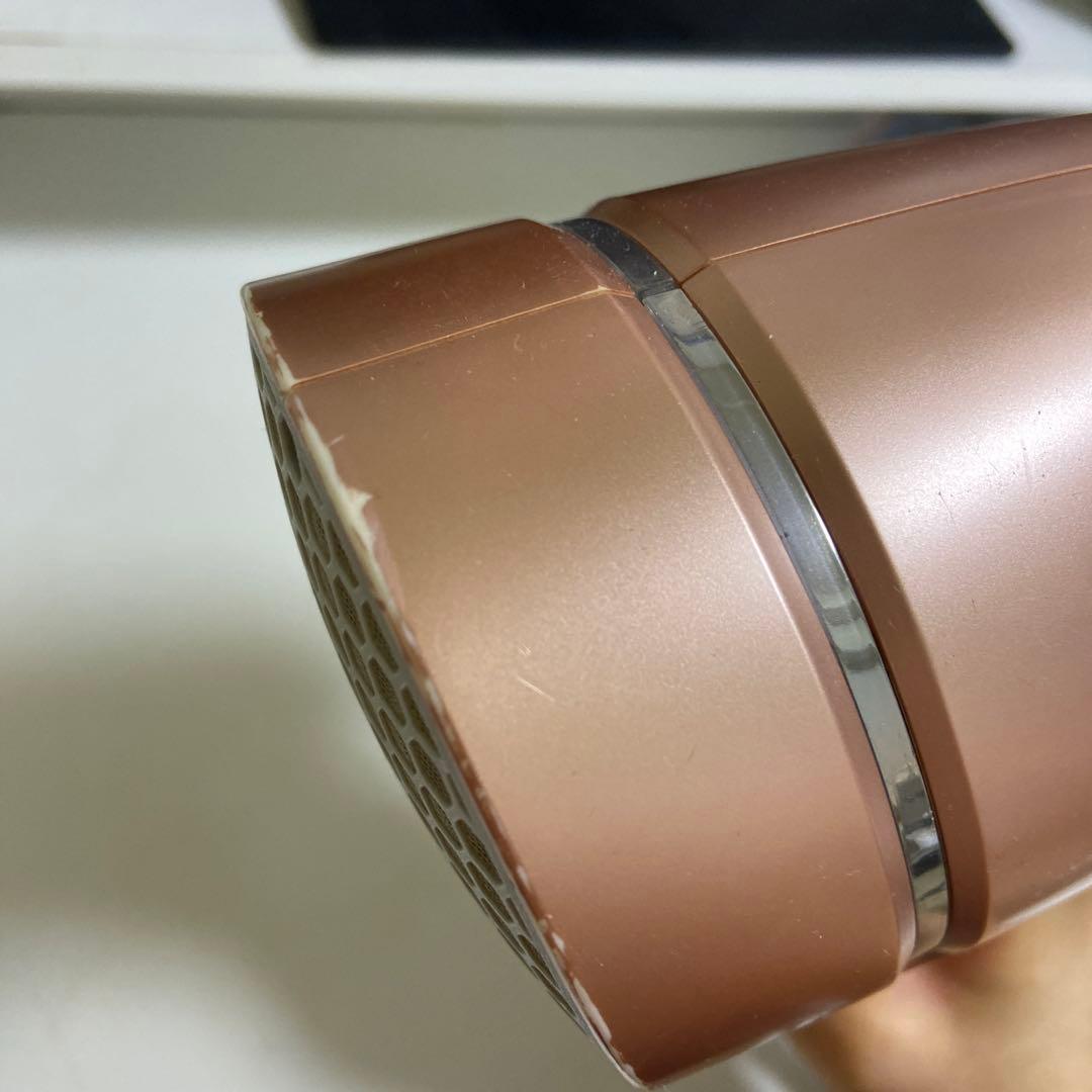 【値下げ交渉可/傷あり】Panasonicヘアードライヤー（2018年製）