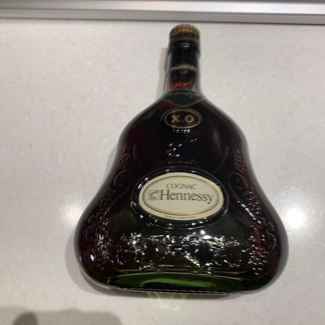 ヘネシーXOの中の最上級金キャップグリーンボトル(古酒) お値下げしました。