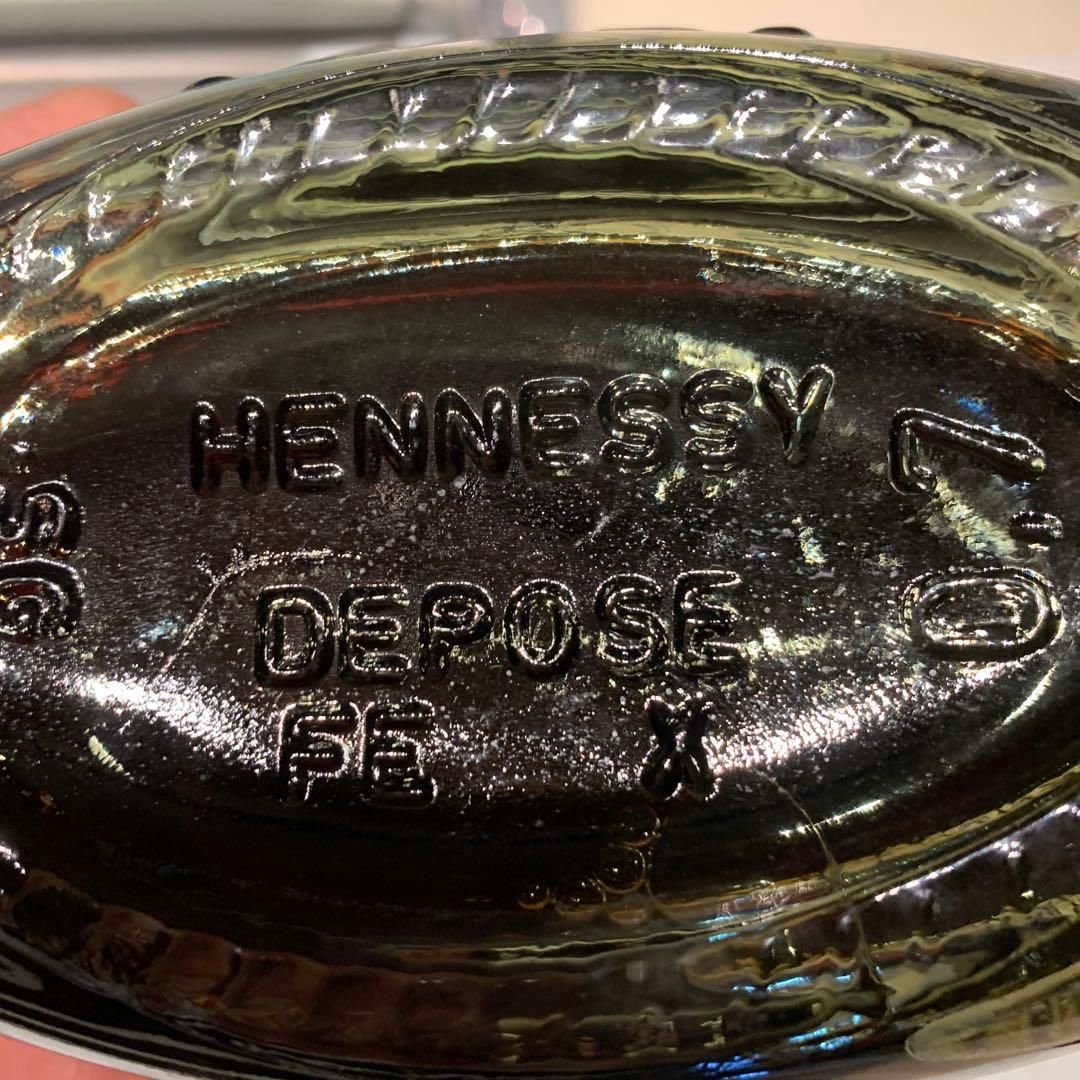 ヘネシーXOの中の最上級金キャップグリーンボトル(古酒) お値下げしました。