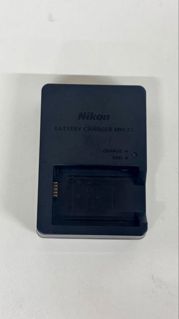 Nikon Z 50 ミラーレスカメラ DXレンズ付き　【値段交渉OK】　美品