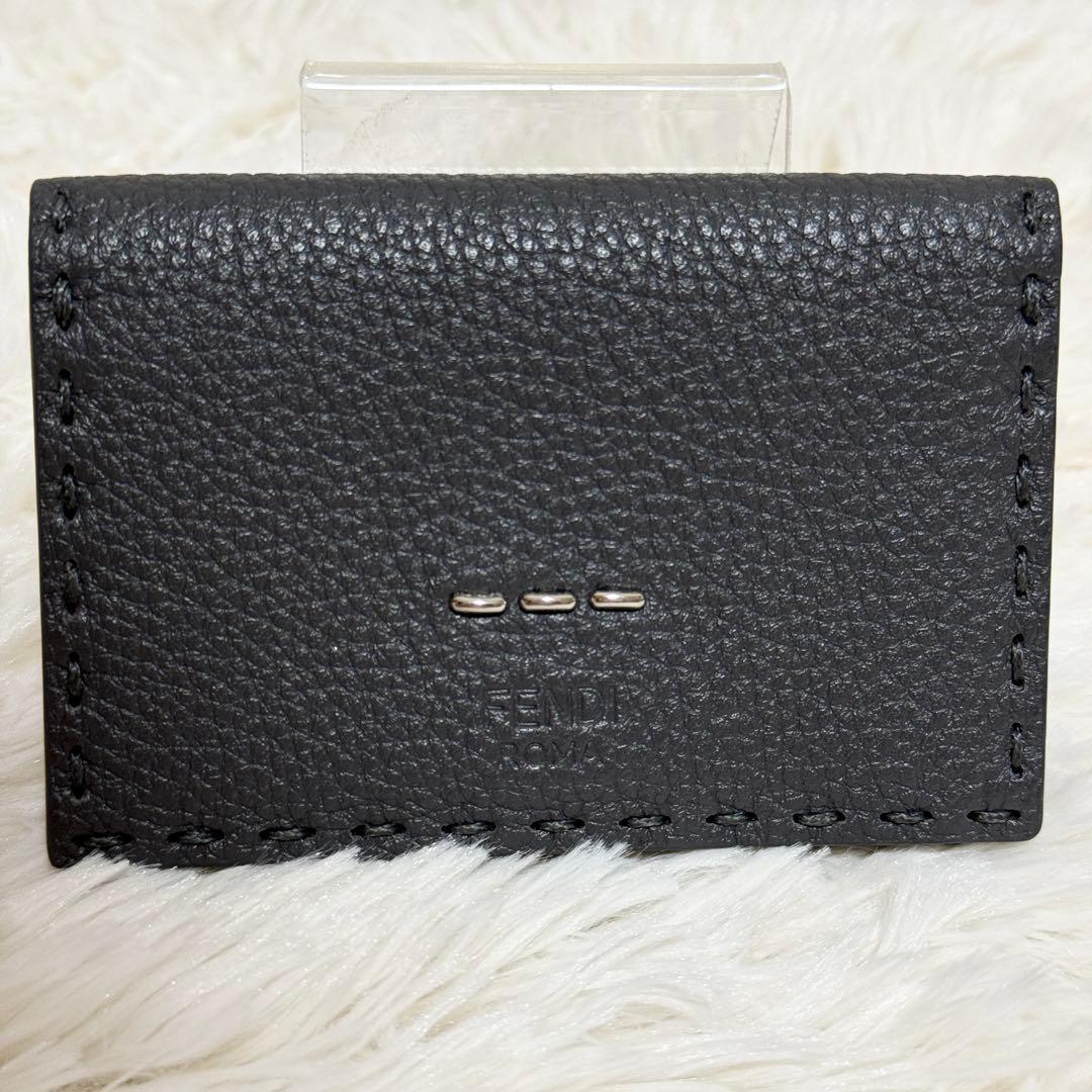 【未使用級】FENDI セレリア　名刺入れ　レザー　シルバー金具　シボ革