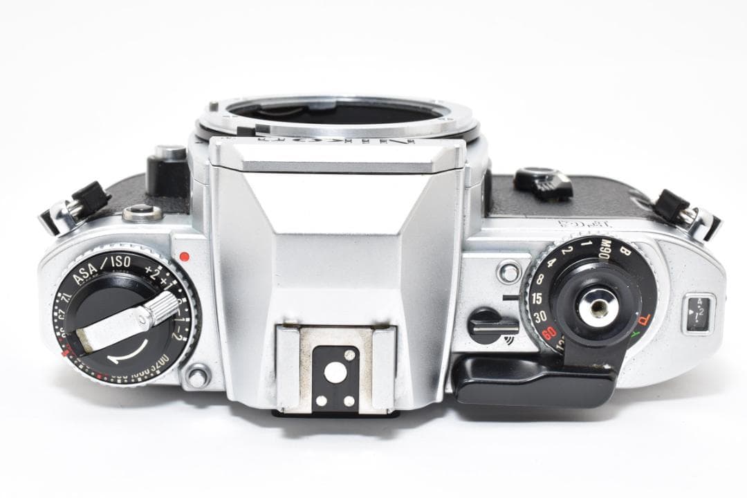 美品 ニコン FG シルバー フィルムカメラボディ モルト新品交換済 H149