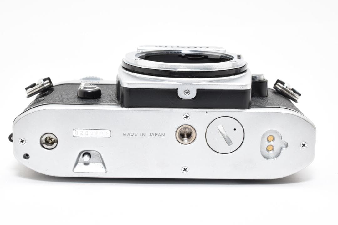 美品 ニコン FG シルバー フィルムカメラボディ モルト新品交換済 H149