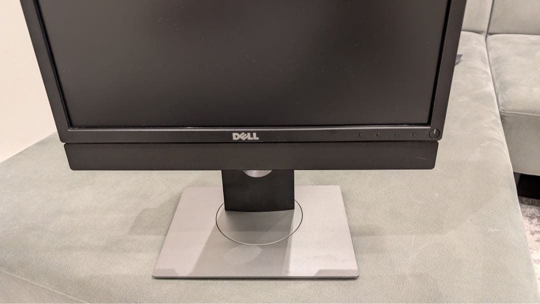 DELL 23インチモニター サウンドバー