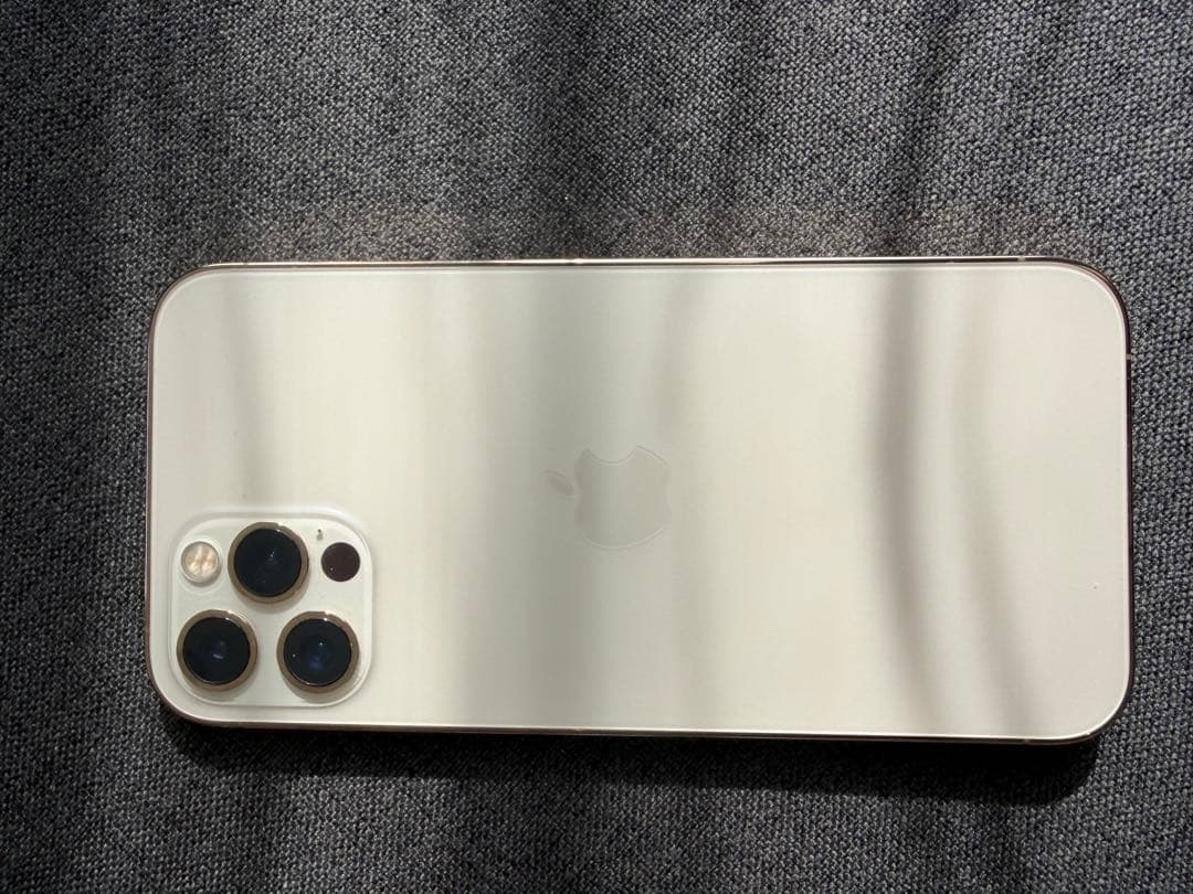 スマートフォン本体 iPhone12pro 256G