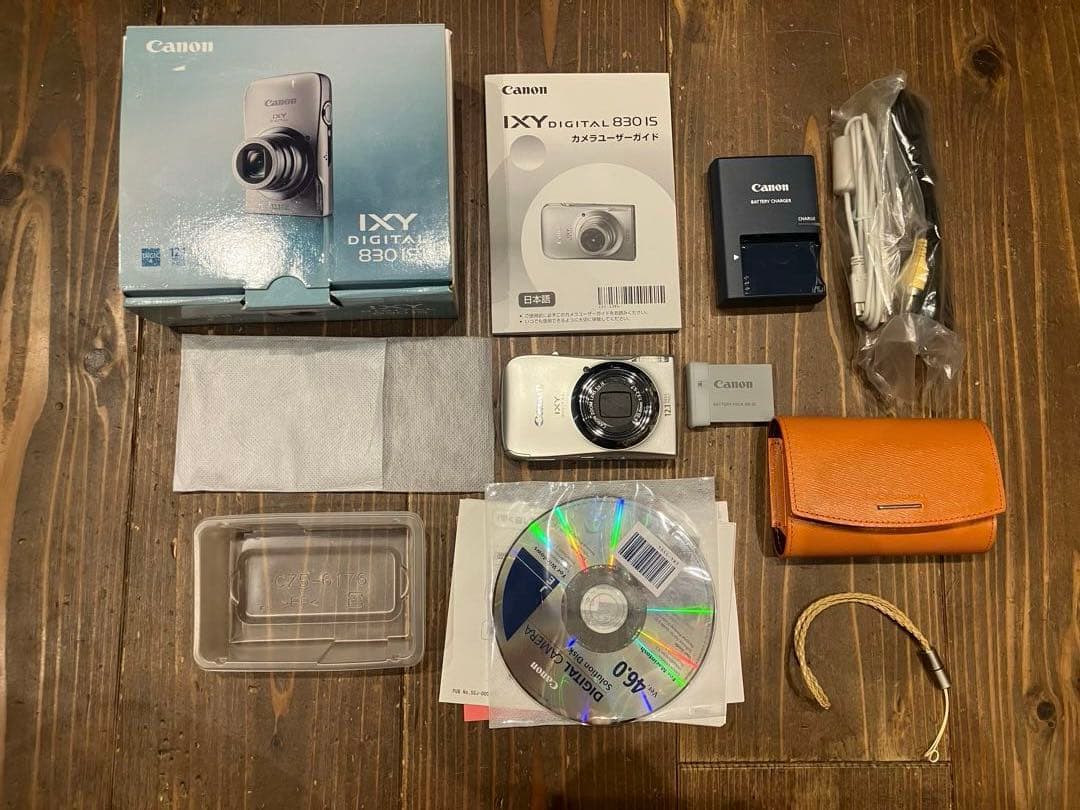 Canon IXY DIGITAL 830IS　コンパクトデジタルカメラ