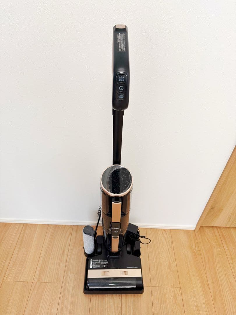 ハイアール(Haier)JC-M1A 吸引式床拭き掃除機