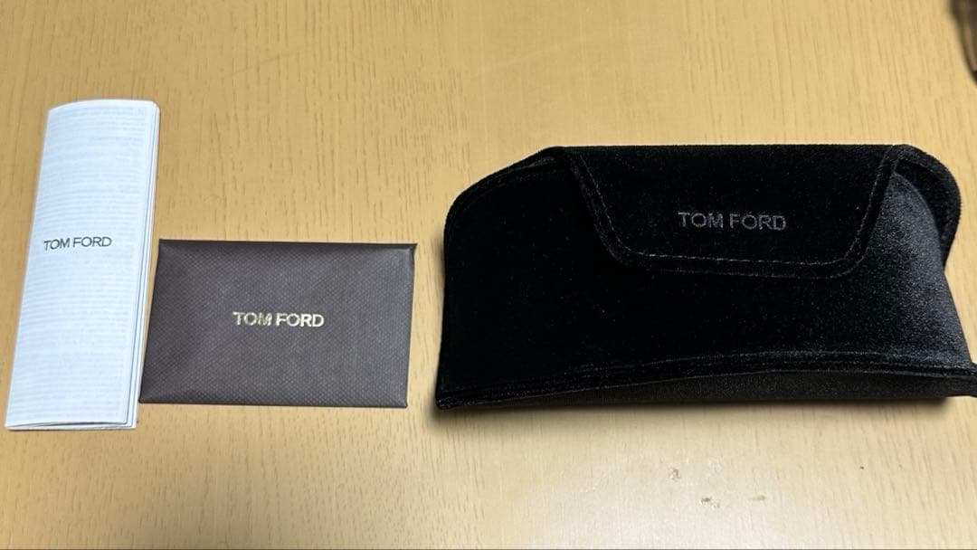 TOM FORDサングラス