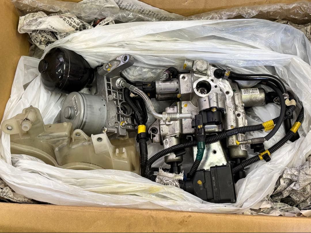 アバルト595 デュアロジックアクチュエーター中古ジャンク品