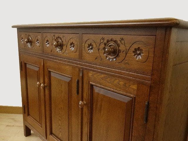 勇峰工芸　雅　花柄キャビネット1100　ナラ材家具　 旭川家具　再塗装済ＵＳＥＤ