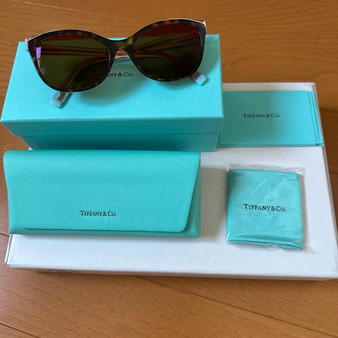 Tiffany サングラス
