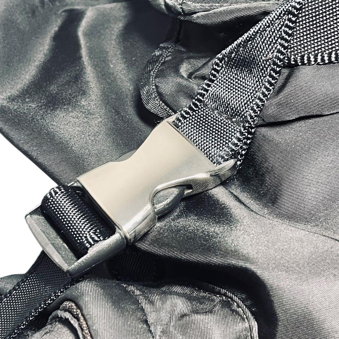 UNDERCOVER アンダーカバー プラダ型 ナイロンリュック 黒 日本製