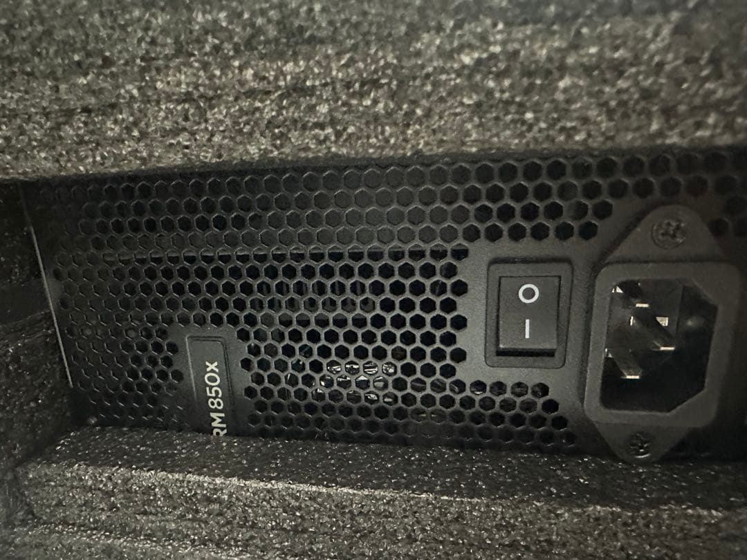 Corsair RM850x 850W 電源ユニット