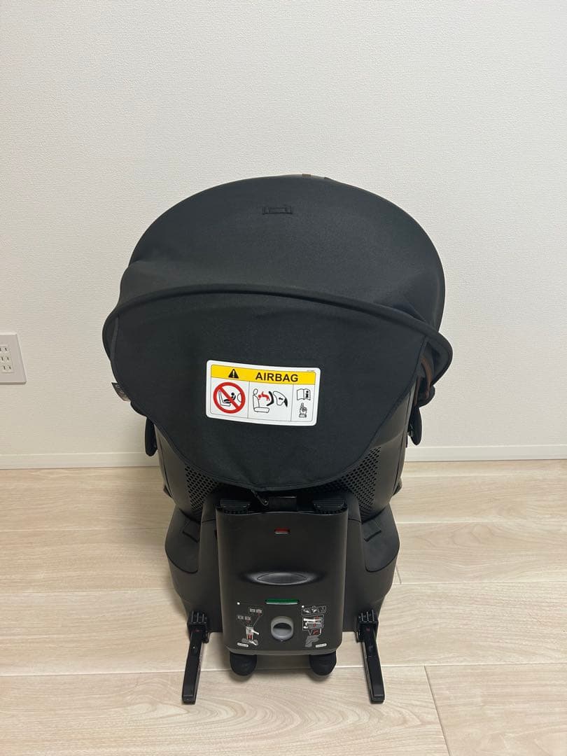 AILEBEBEチャイルドシート