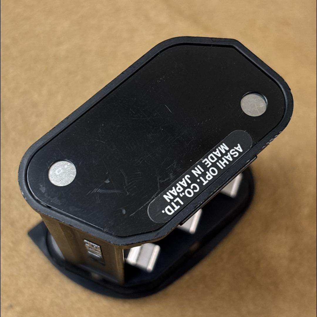 K*y様 ペンタックス　Pentax 645N バッテリーホルダー