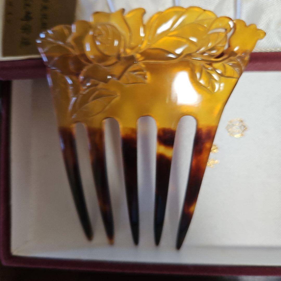 本べっ甲かんざし。