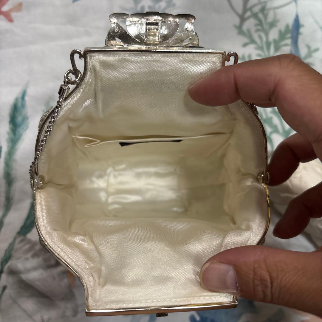 LUMY はしもと　高級シルバー ビーズ装飾 パーティーバッグ皇室御用達　未使用