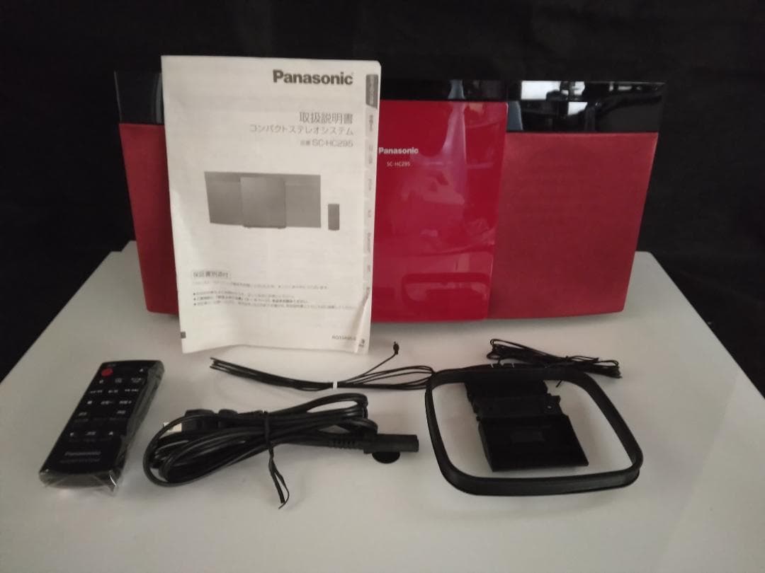 Panasonic ポータブルCDプレーヤー 赤 　中古品