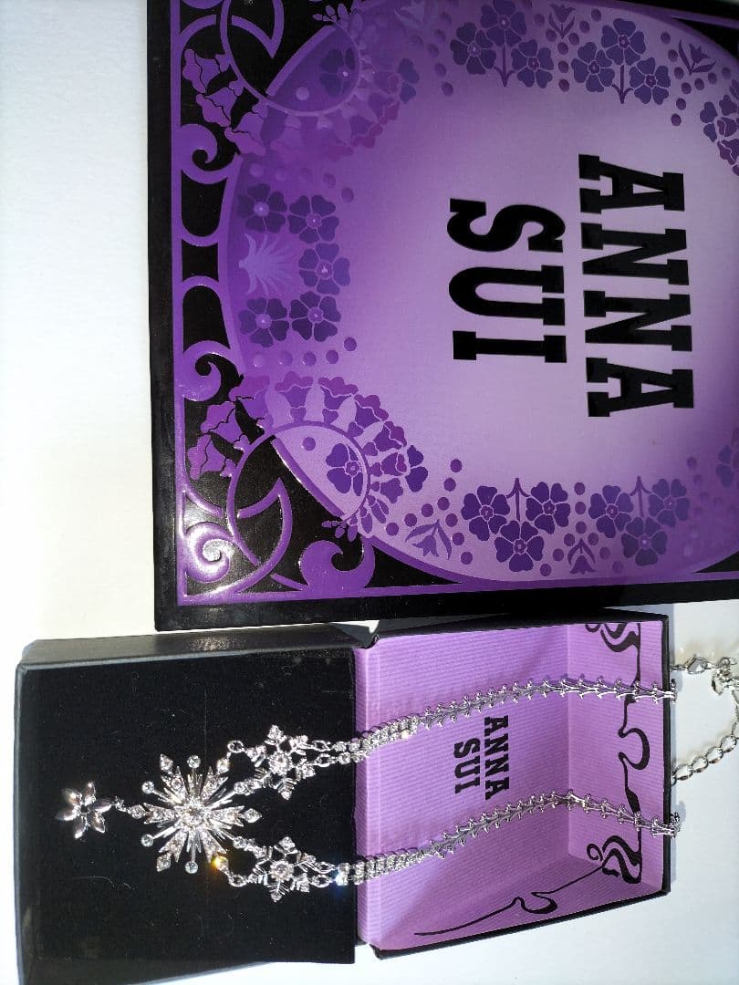 ✨ANNA SUI 雪の結晶ネックレス ✨