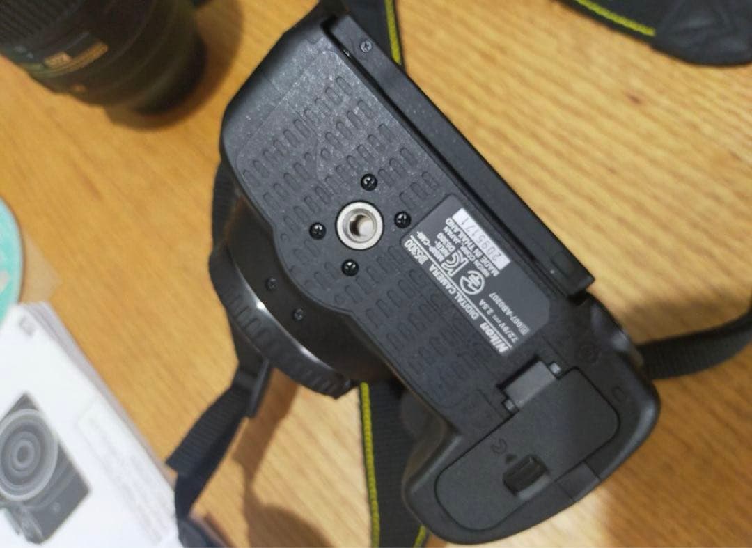 Nikon D5300 ダブルレンズ カメラ 一眼 18〜55、55〜300